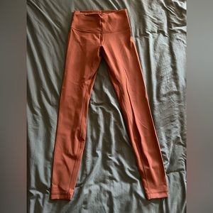BRAND NEW NEVER WORN LULU LEMON LEGGINGS
